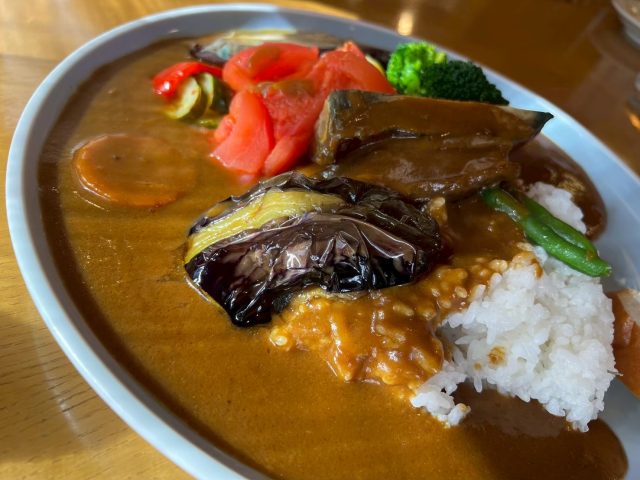 【沼津グルメ】海鮮の翌日はこれ!本格カレーが絶品の「カレーハウスJIB足高店」