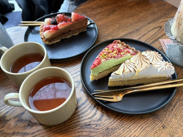 カフェでひと息☕️